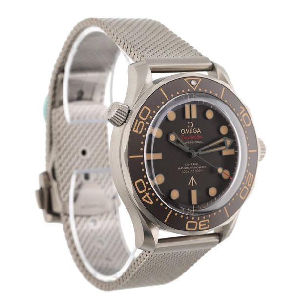 Omega Seamaster Diver 300m - James Bond Edition 210.90.42.20.01.001
